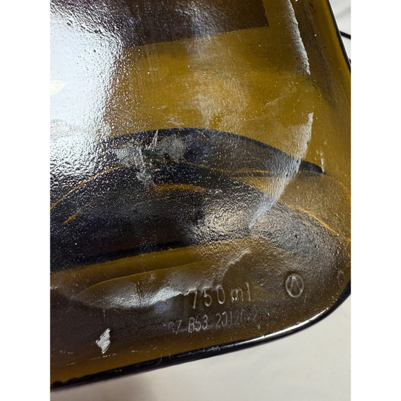 Moet & Chandon Imperial Bottle Wall Hanging Decorative Flat Green/Brown Glass - Picture 9 of 10